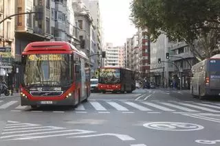 Los autobuses de Zaragoza se cuelan en el pleno