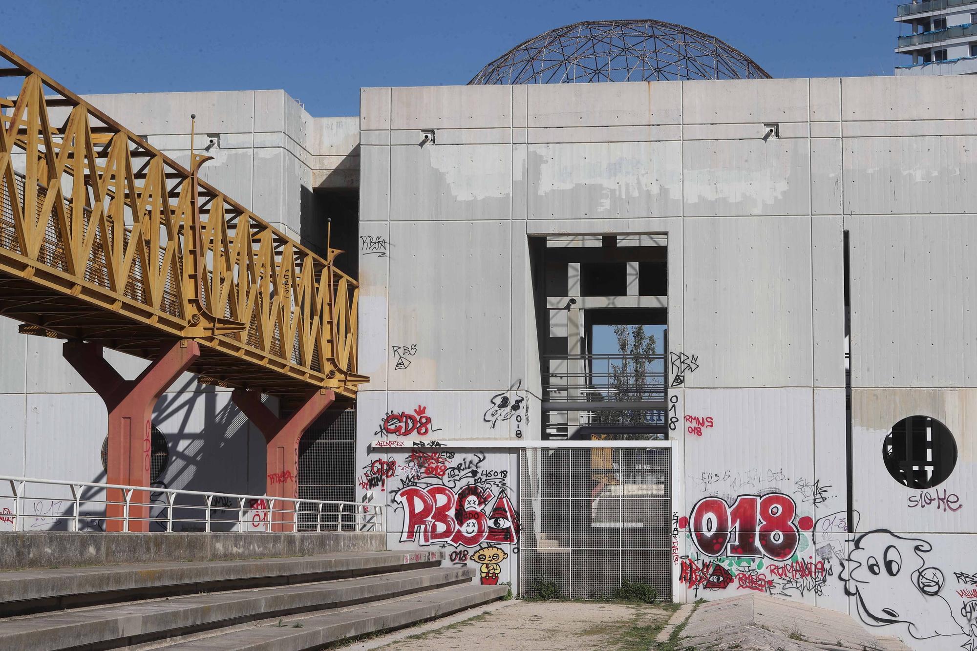 La Casa del Agua del jardín del Turia, en estado de abandono