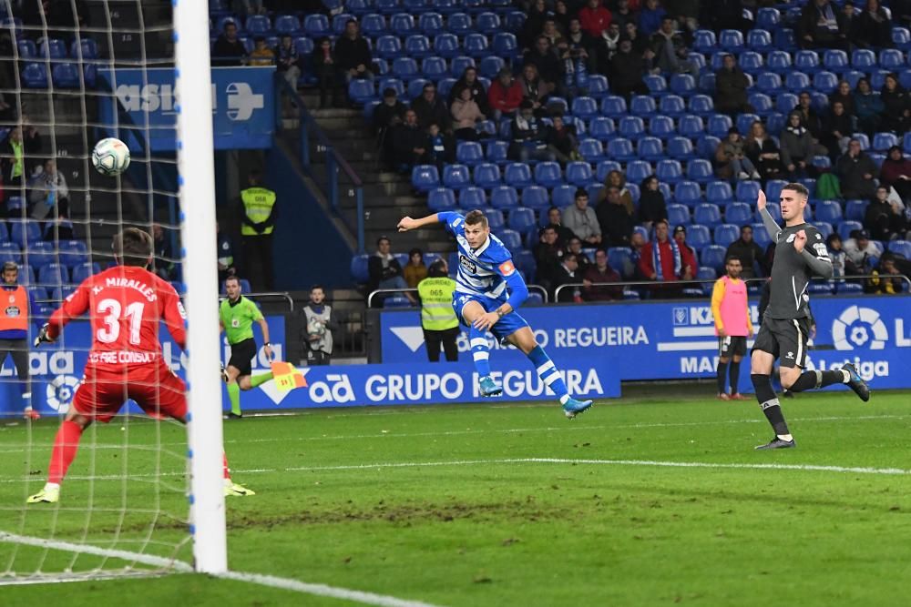 El Dépor empata en Riazor con el Alcorcón