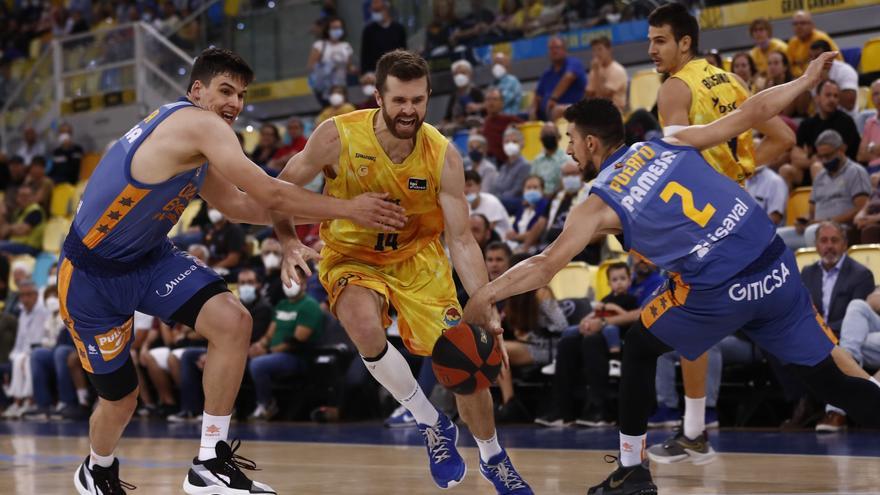 La fragilidad en defensa condena al Valencia Basket en el Gran Canaria Arena (89-83)