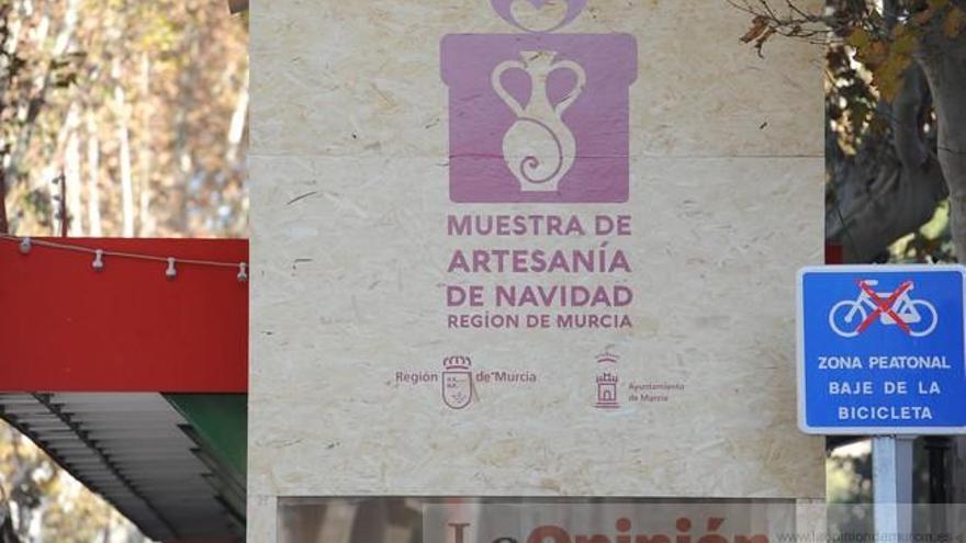 Mercadillo de Artesanía en Alfonso X El Sabio en Murcia