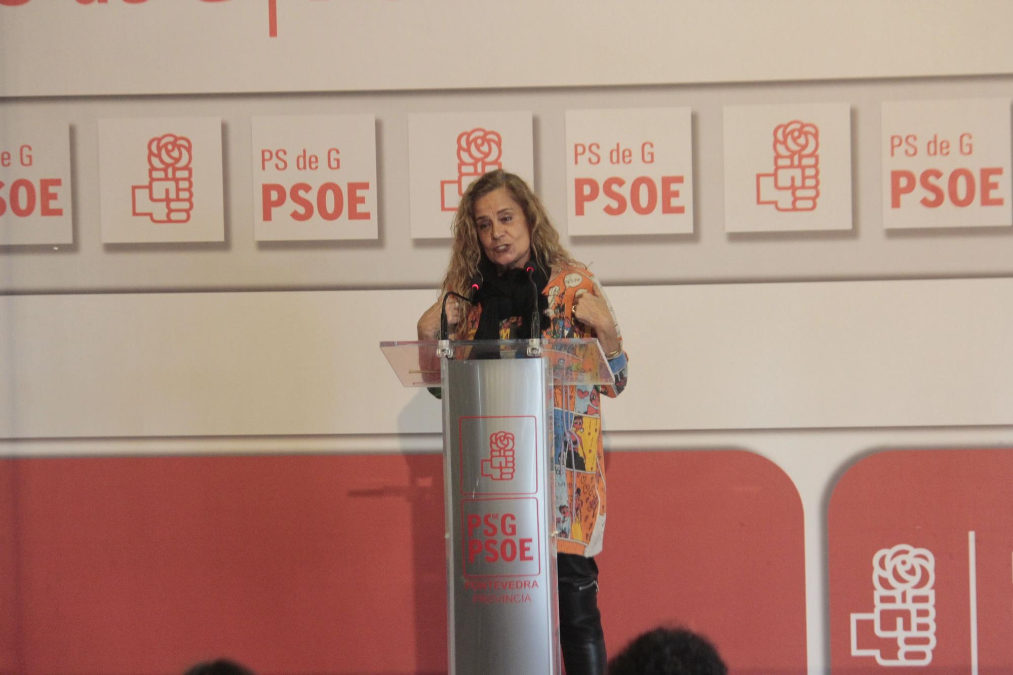 Iria Malvido ya ejerce de candidata del PSOE de Cangas