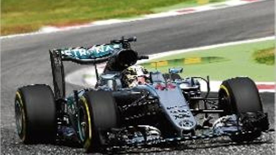 Els Mercedes dominen a Monza malgrat les millores dels Ferrari