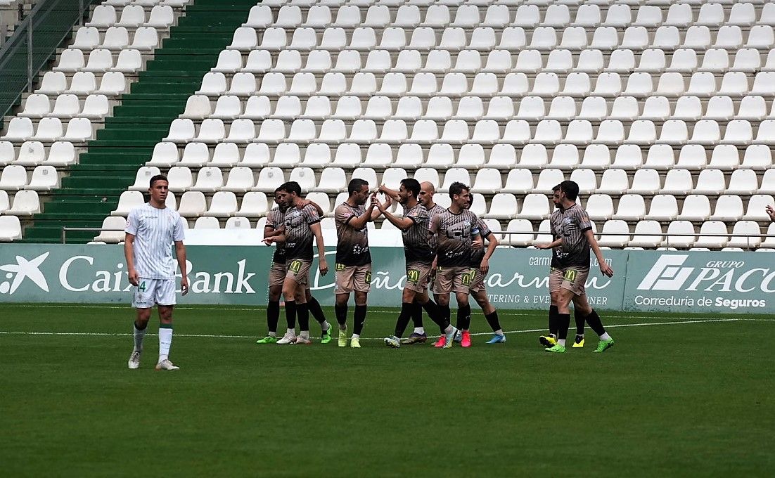 Las imágenes del Córdoba CF B-Ciudad de Lucena