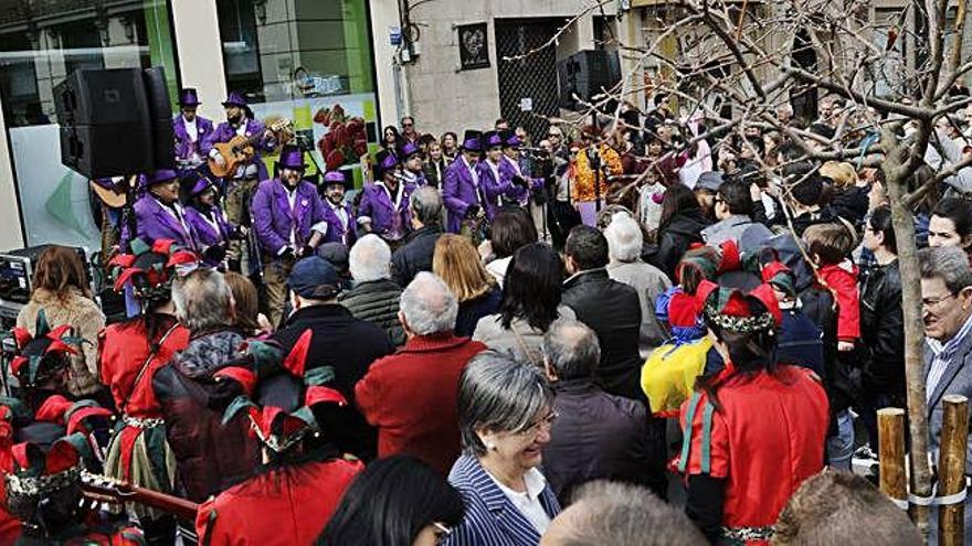 Público durante la actuación de una de las murgas.