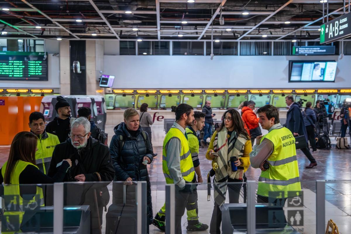 Entra en servicio el abono gratuito de Rodalies por el caos ferroviario