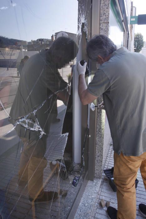 Robatori a la farmàcia de Bescanó