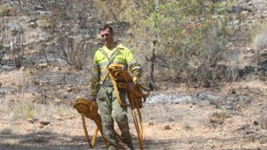 El fuego de Cabanes y Oropesa comenzó en una quema de cobre robado