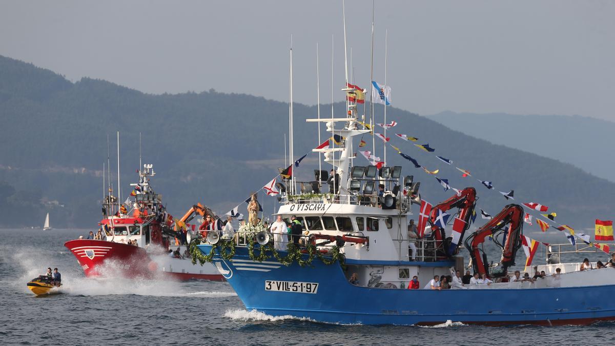 VIGO (PUERTO DEL BERBES). PROCESION DE LA VIRGEN DEL CARMEN.