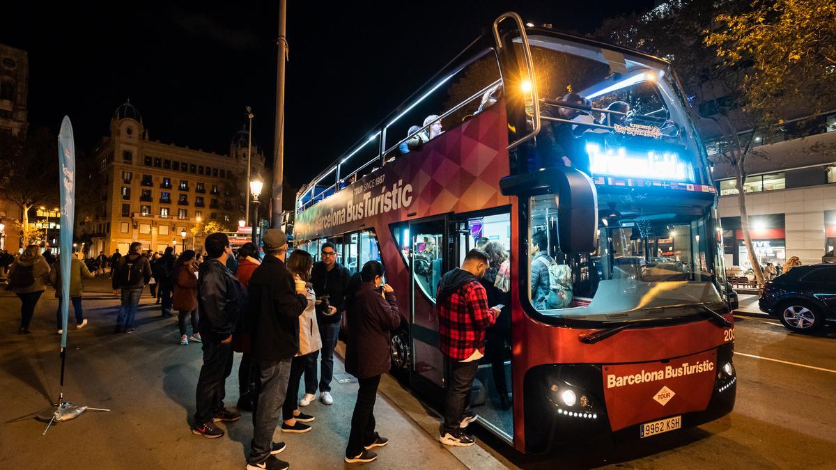 Bus turístico nocturno de Barcelona