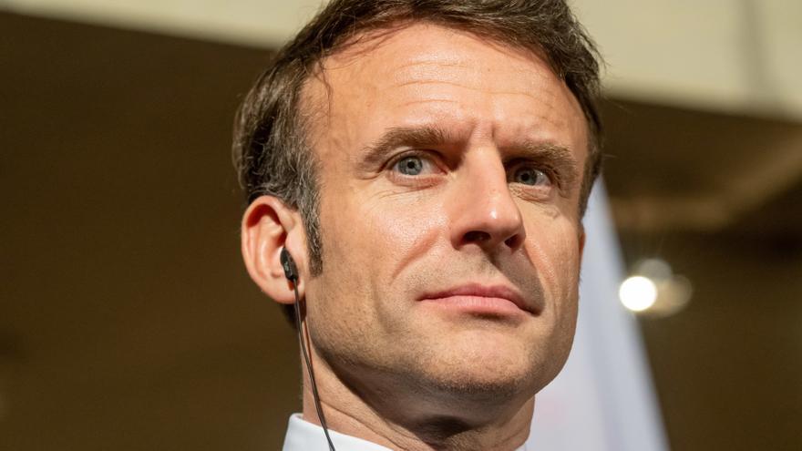 Macron firme en su postura pese a las protestas
