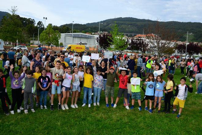 Las familias de Moaña exigen más calidad en los menús escolares