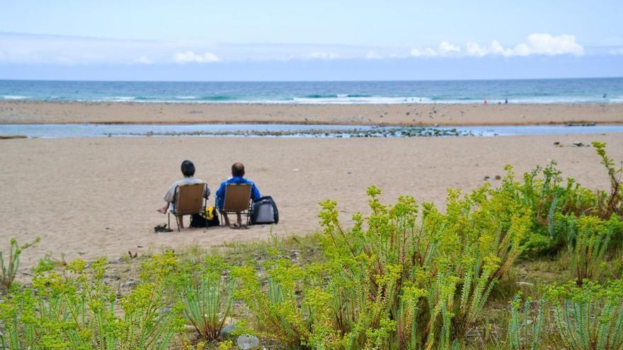 De la costa en Caravia al interior en Cangas del Narcea: Asturias suma 8 nuevos soletes Repsol y este verano vienen recomendados por famosos