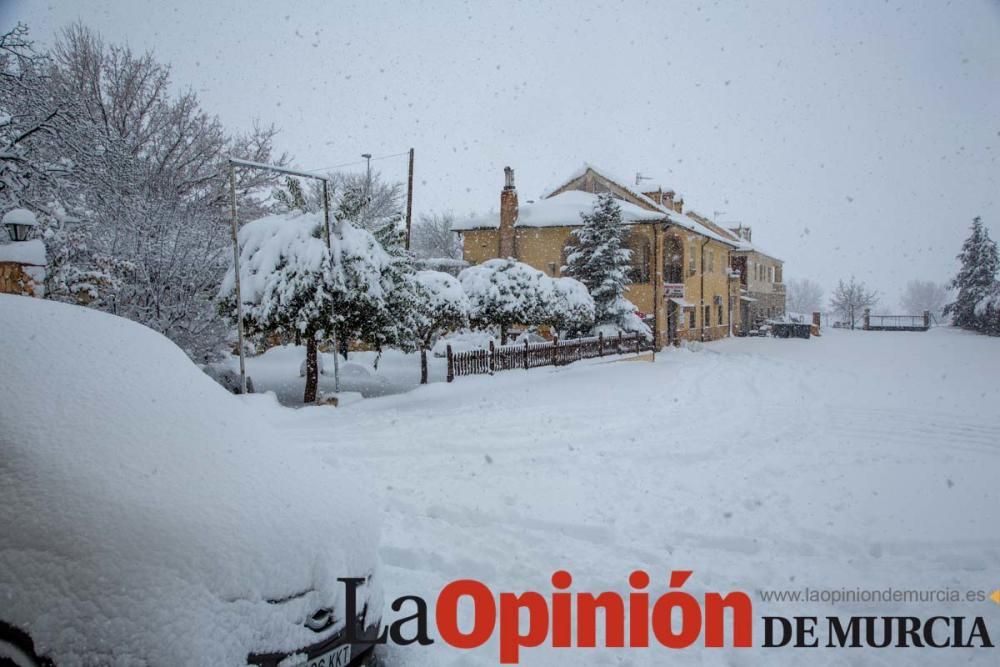 La nieve deja las primeras estampas blancas del 2020 en la Región de Murcia