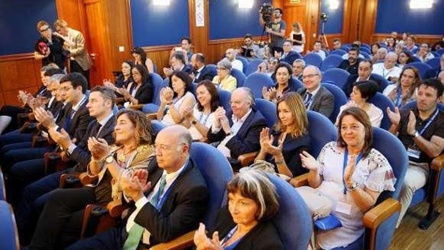 Público en la jornada de Arvi sobre el futuro de la pesca. // M.G.B.