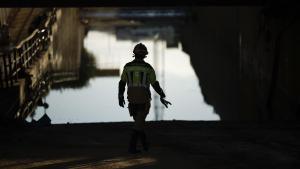 Aumentan en medio millar los profesionales para limpieza de lodo y residuos tras la dana