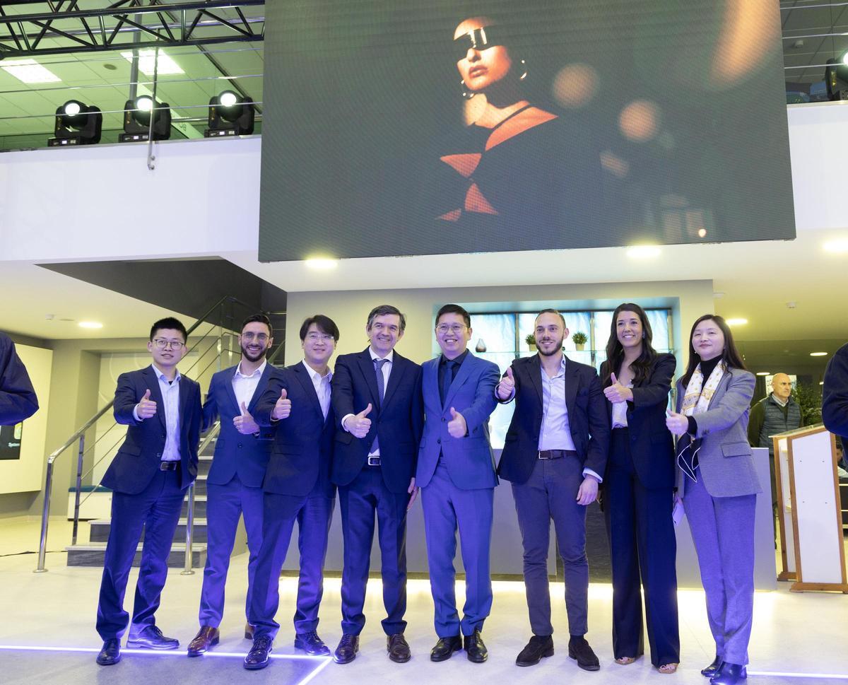 Directivos de OMODA, del Grupo Chery y de Borjamotor.