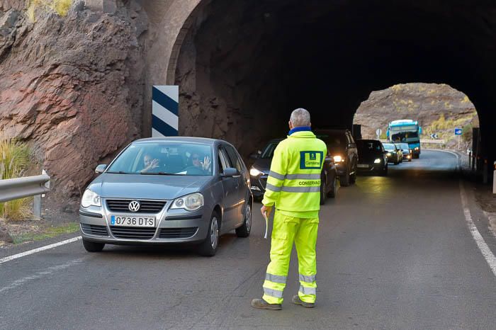 Apertura parcial de la nueva carretera a La Aldea