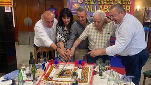 Uno de los momentos más emotivos del 35ª aniversario de la PB Villabalter: el corte del pastel conmemorativo
