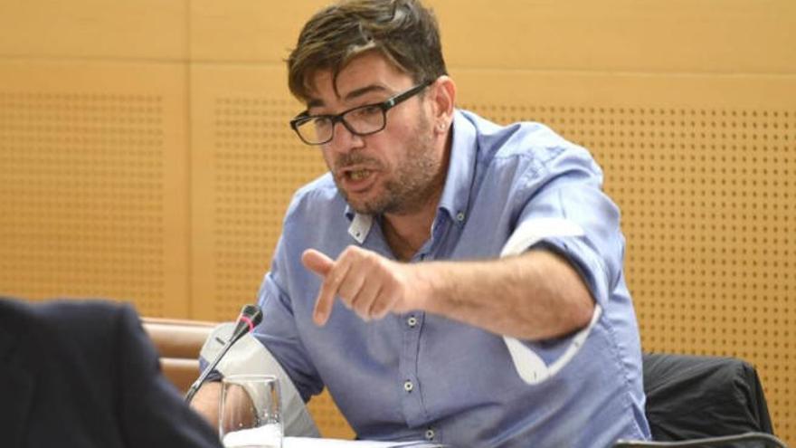 Julio Concepción, uno de los consejeros de Podemos que llevó el caso a la Fiscalía.