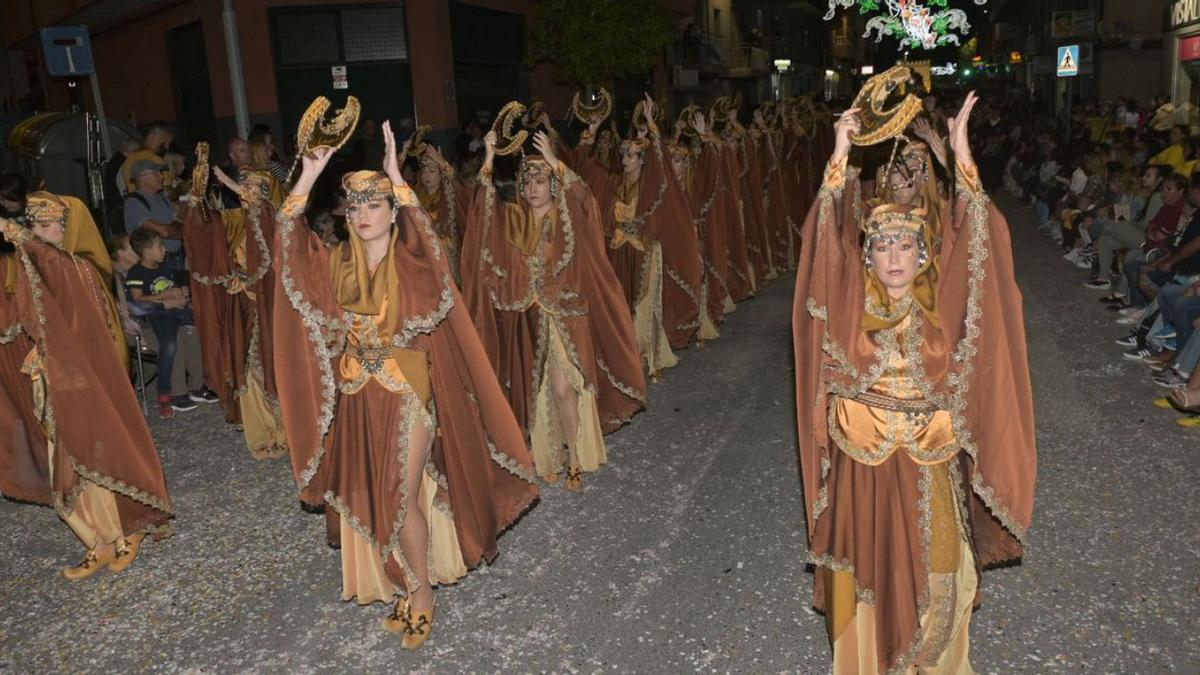 Las danzas son una parte clave en el boato.  | MATÍAS SEGARRA