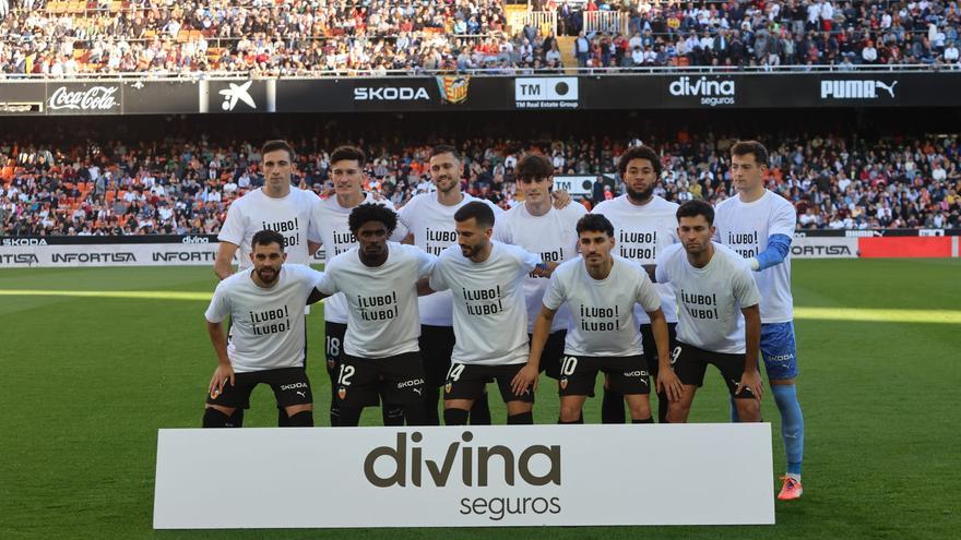 El bonito gesto con Lubo Penev antes del Valencia - Sevilla