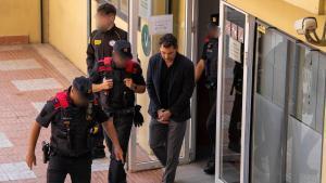 Jonathan Andic saliendo de los juzgados de Martorell