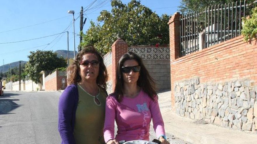 En la calle Camino de la Sierra, la zona afectada.