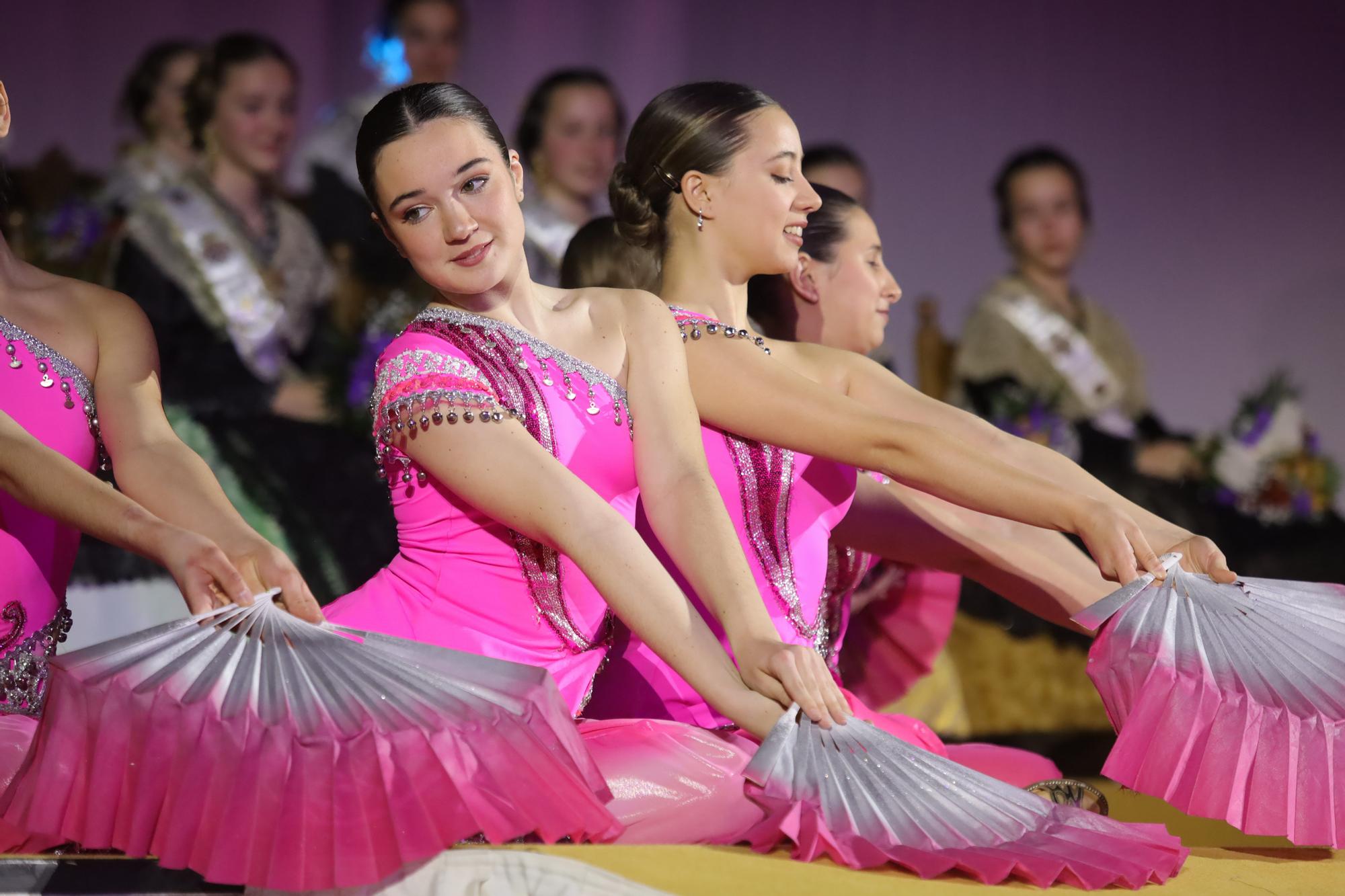 Galania a la reina infantil de las fiestas de la Magdalena