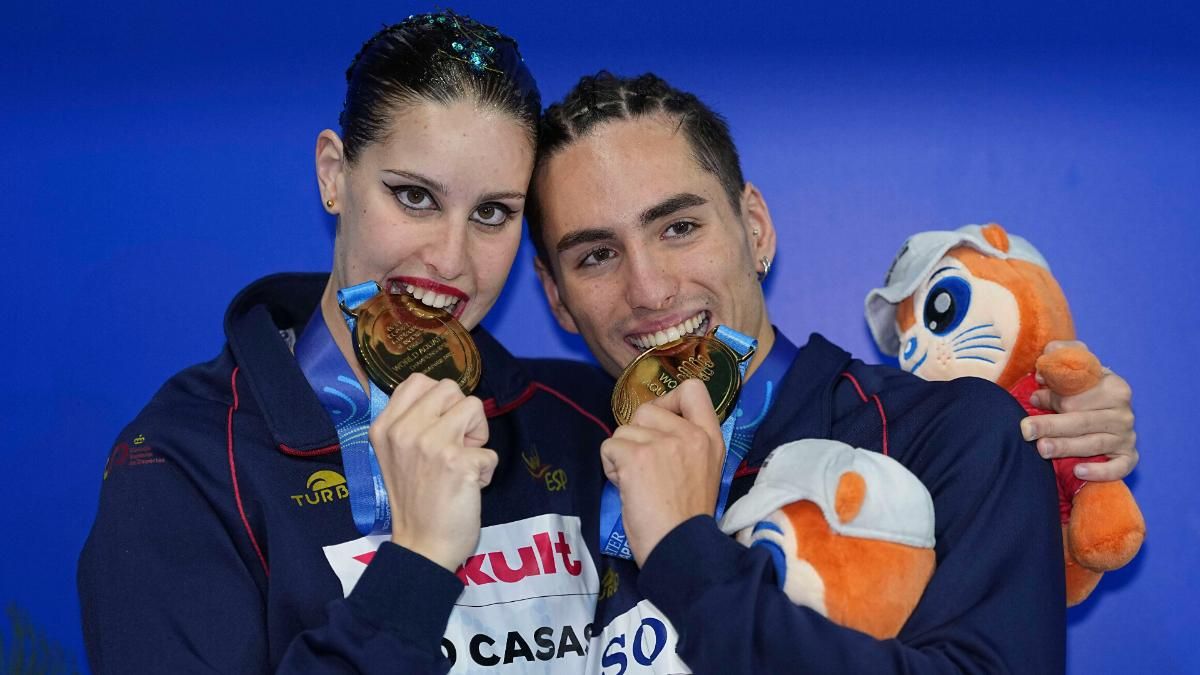 Iris Tío y Dennis González, un oro para la historia