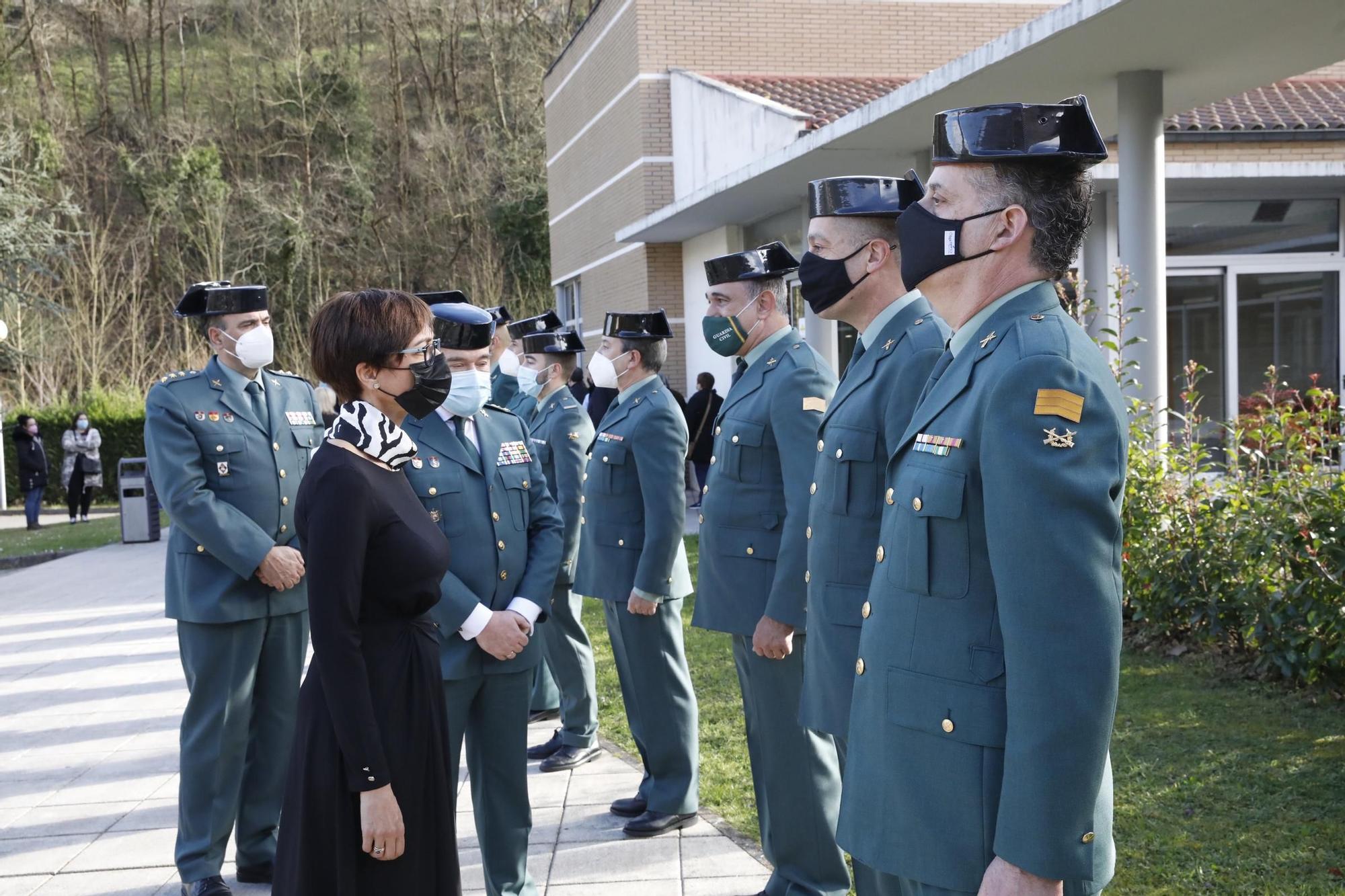 Despedida en el tanatorio al guardia civil atropellado en Mieres