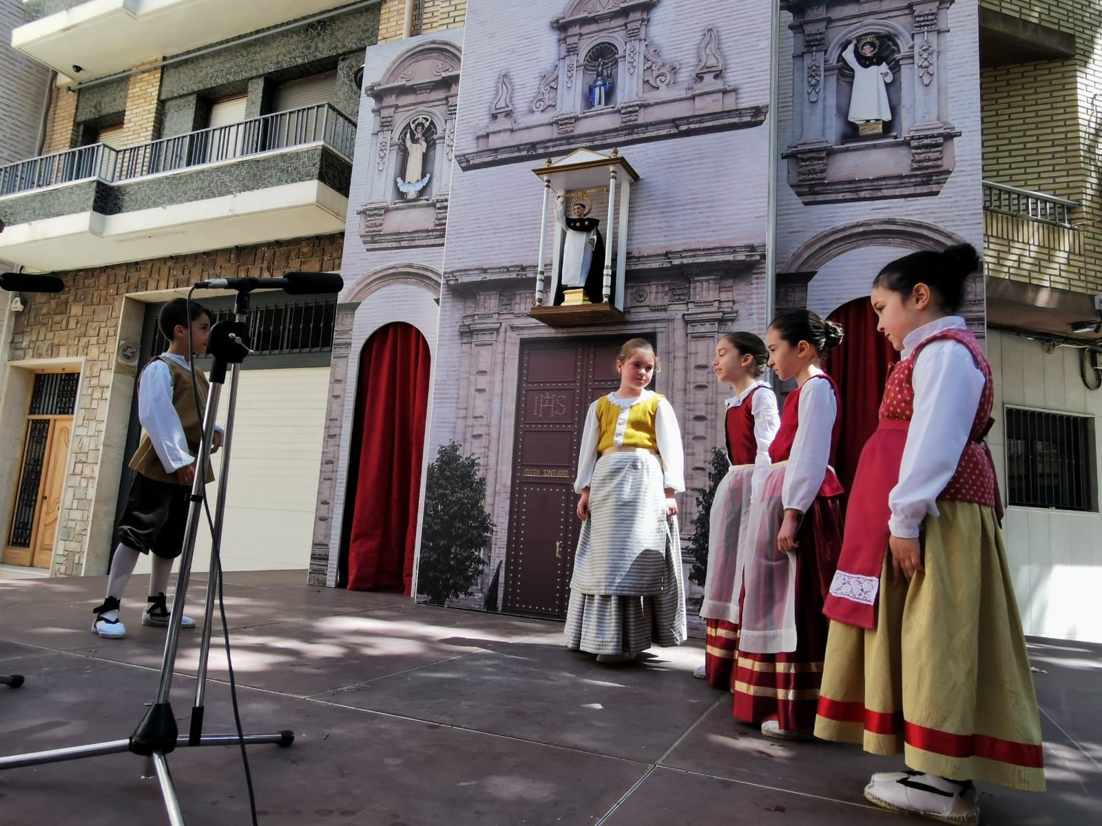 Representación del 'miracle' de Sant Vicent "La sabateta" en Xirivella.