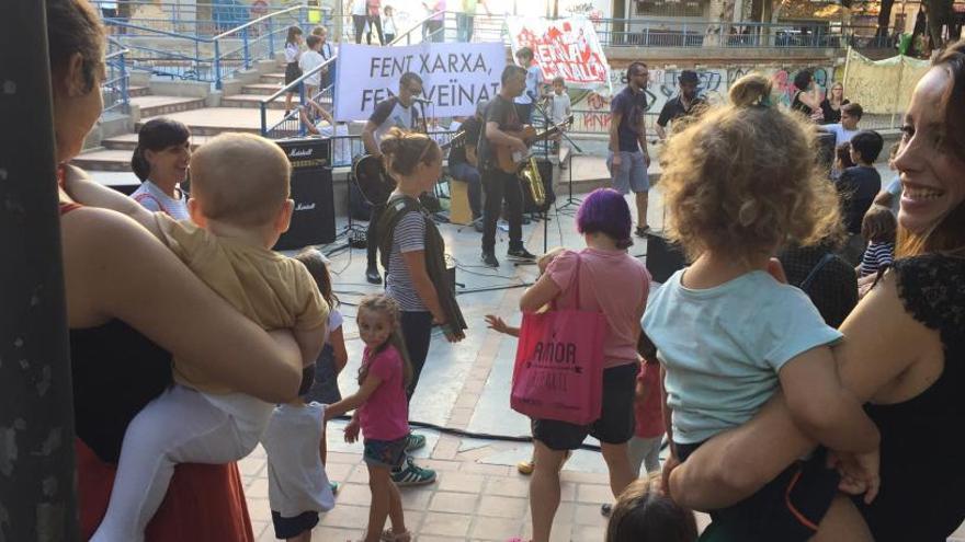 Russafa ya es el primer barrio 'amigo de la lactancia materna'