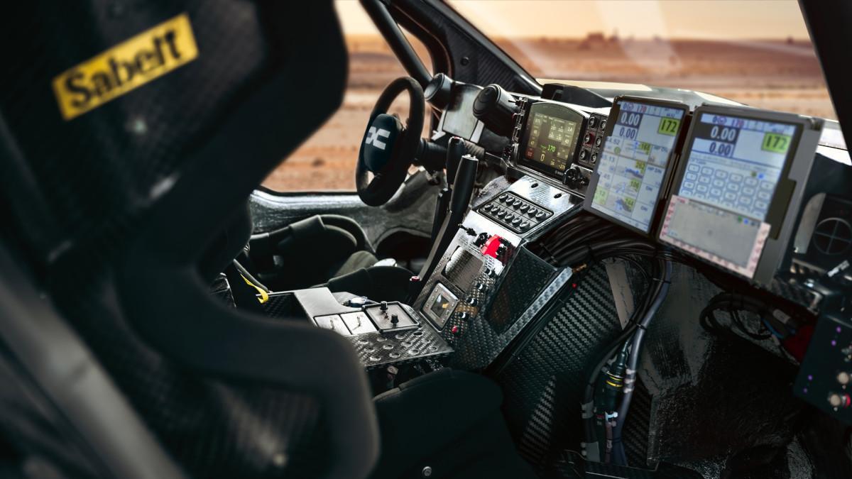 Interior del Dacia Sandrider para el Dakar 2026