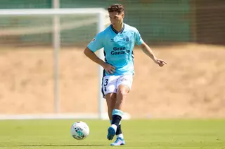 'Caso Mika': ni rastro de la oferta del Girona, brazalete de capitán de la UD Las Palmas y mimbre de jerarquía