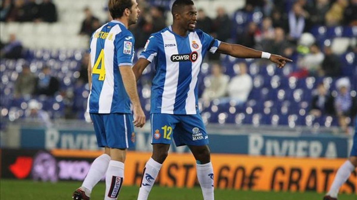 Victor Sánchez y Diop, en un partido del Espanyol esta temporada.