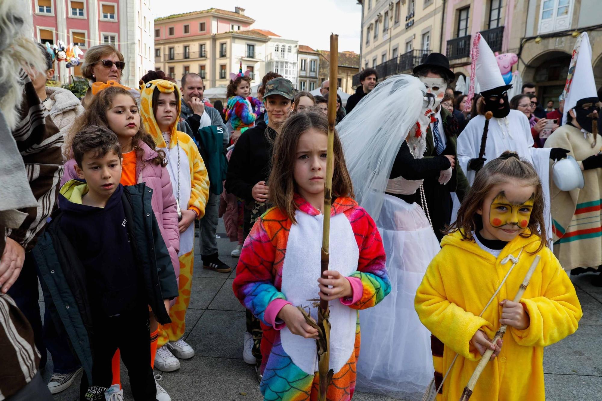 EN IMÁGENES: El Antroxu tradicional en Avilés