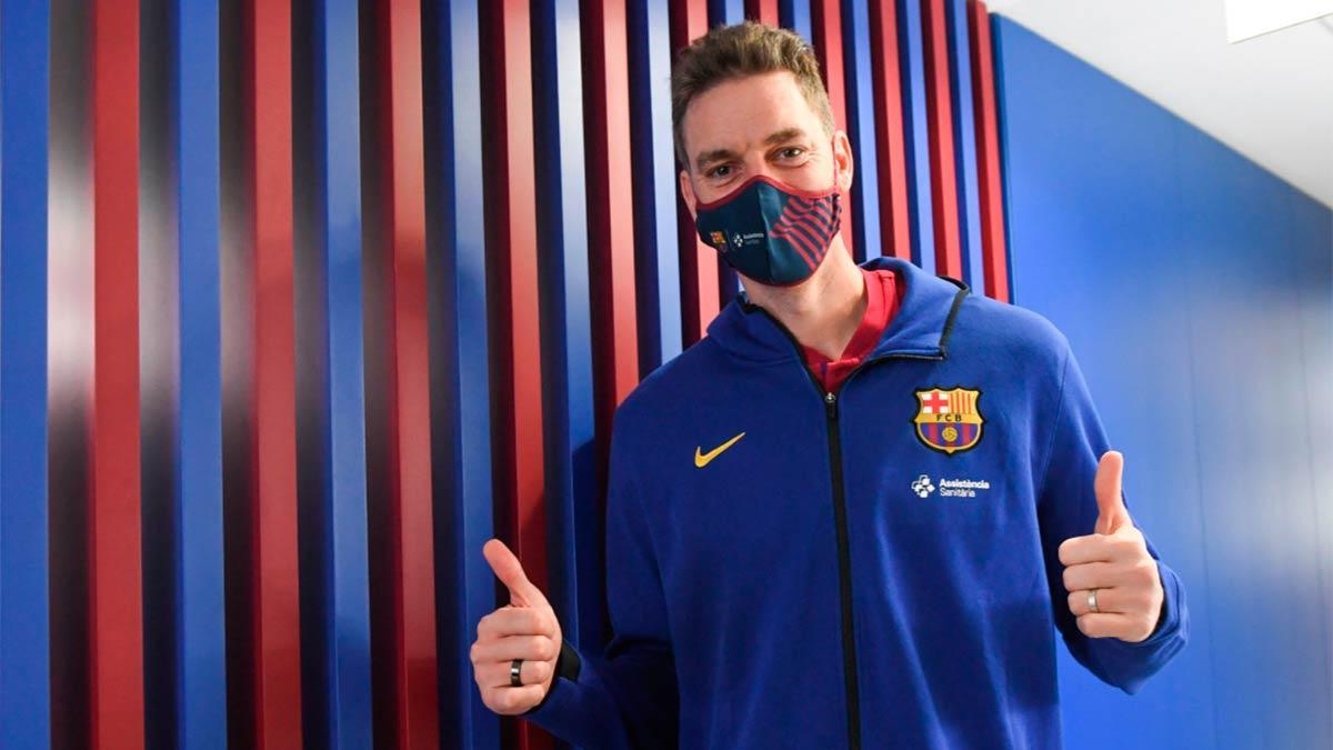 Pau Gasol supera la revisión médica con el Barça