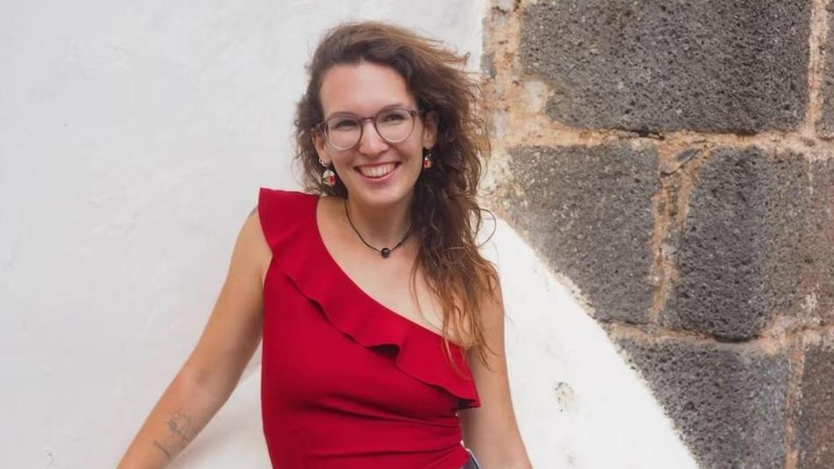 La poeta argentina Katya Vázquez se alza con el IV Premio de Poesía Pablo García Baena.