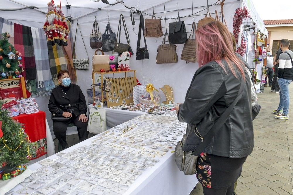 Mercadillo navideño en Moya