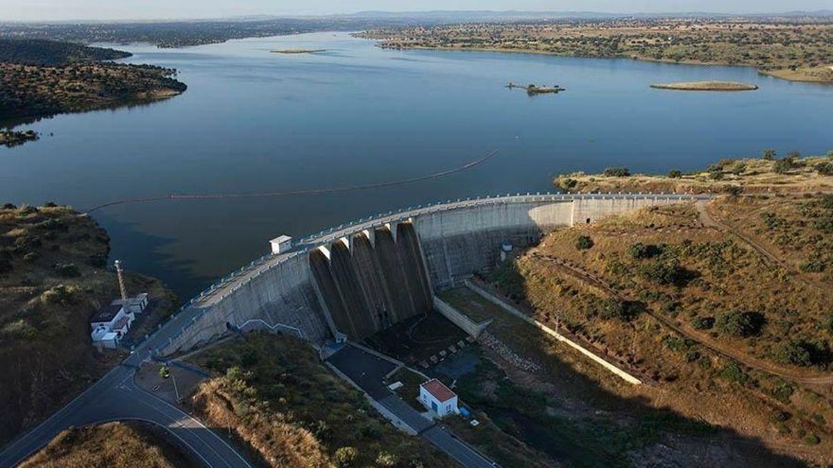 Vista aérea del embalse de La Colada (El Viso)