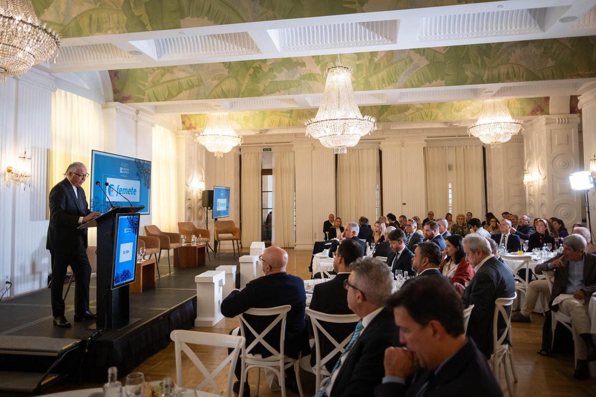 Foro de Femete sobre 'Estrategia empresarial: claves para negociar y protegerse' Foro de Femete sobre 'Estrategia empresarial: claves para negociar y protegerse'