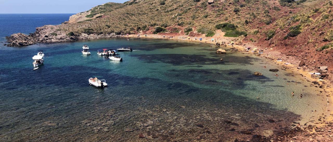 Cala Roja, en el norte de la isla.