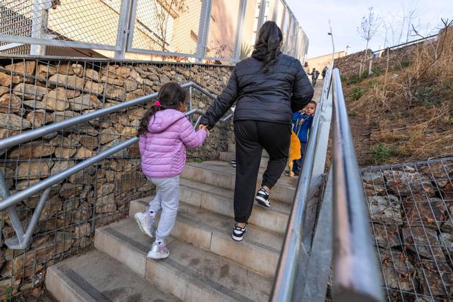 Últimos días para pedir la ayuda de hasta 1.650 euros para familias con hijos en Barcelona