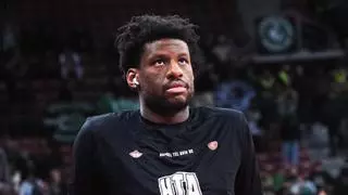 Hapoel Tel Aviv renueva a Dan Oturu con un contrato de tres años