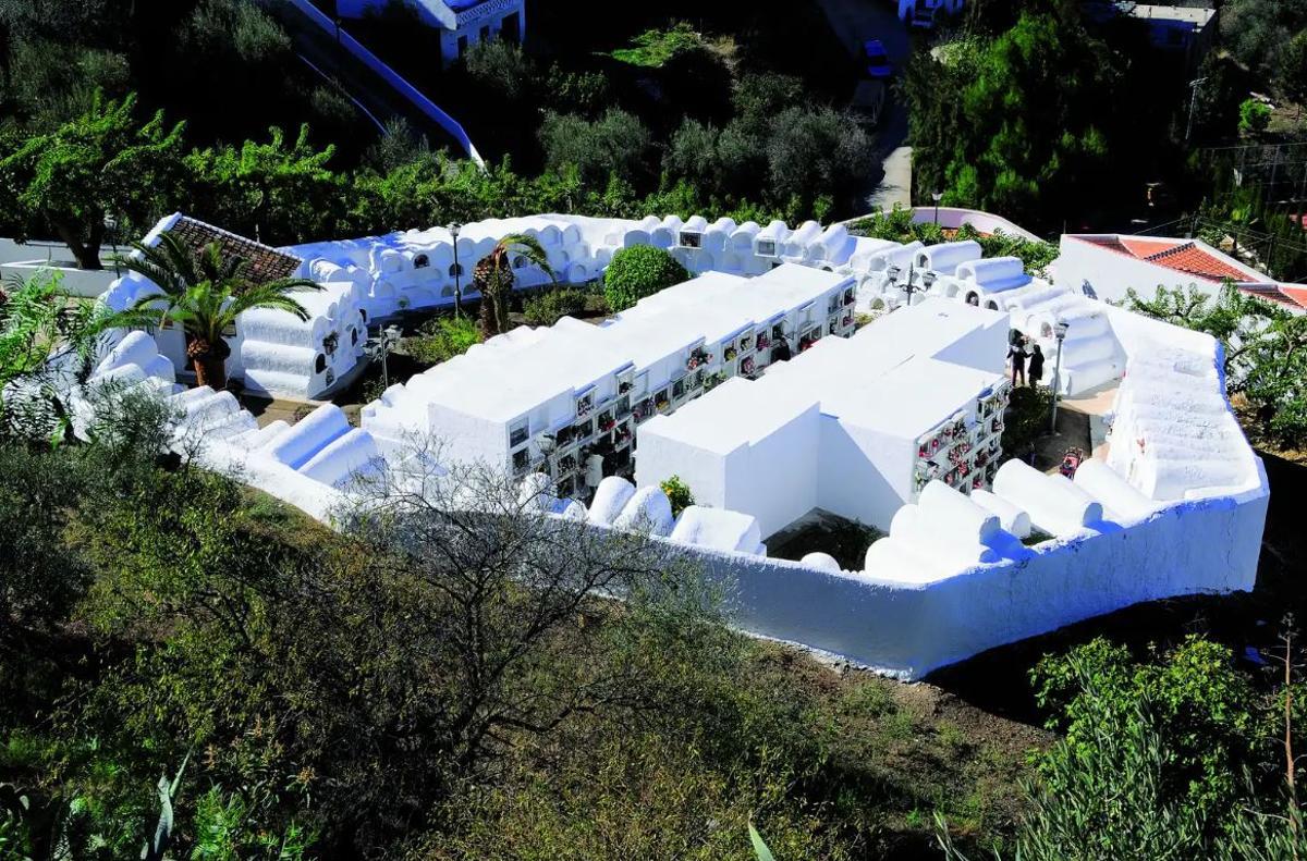 Cementerio Redondo de Sayalonga, en Málaga