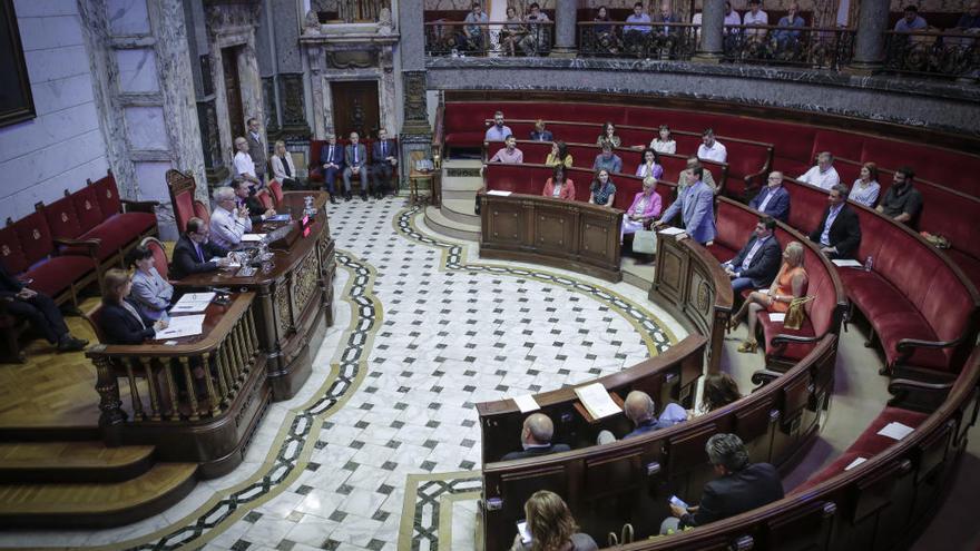 Aspecto del hemiciclo en el último pleno de la corporación municipal esta legislatura