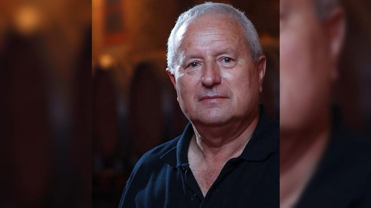 Fallece Santiago Vernia, natural de Burriana y farmacéutico en Vila-real, apasionado del vino y referente del valencianismo
