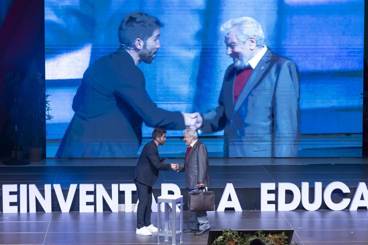 Aquí las mejores imágenes del 3º Congreso "Reinventar la Educación" en Torrevieja