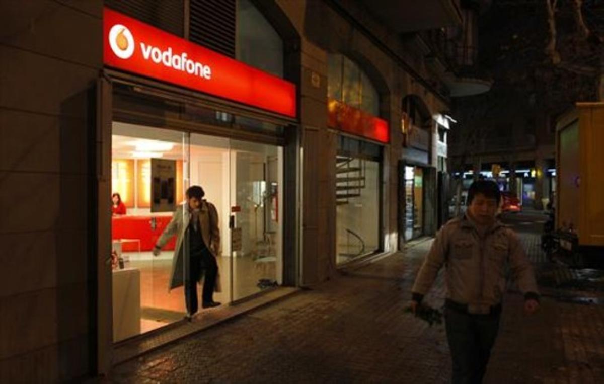 Una botiga de Vodafone a Barcelona. Una botiga de Vodafone a Barcelona.